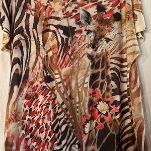 Beautiful light weight top new with tags